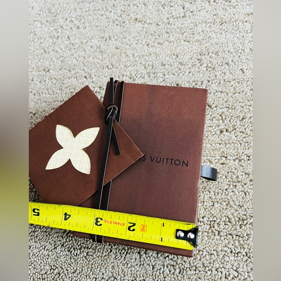 ✨ Authentic LOUIS VUITTON Drawer Box w/ Inserts ✨ - Picture 9 of 10